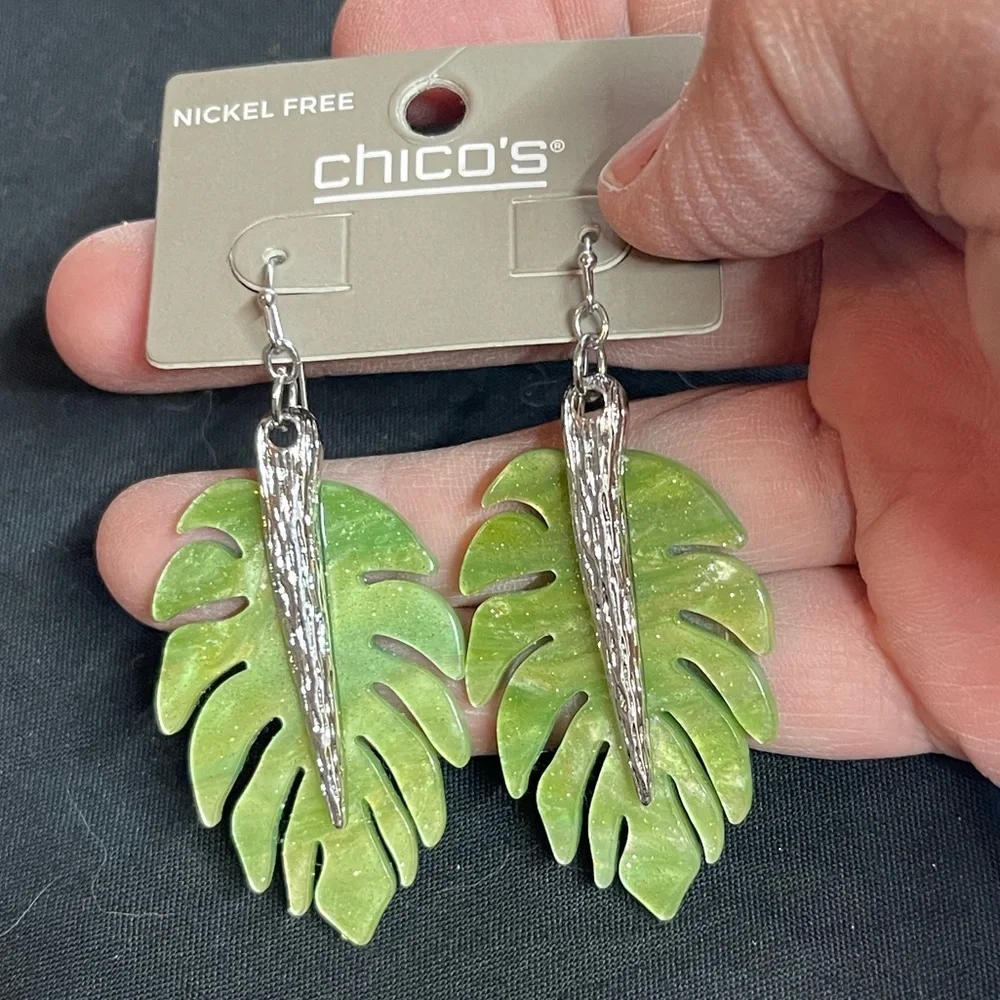 Chico’s Green Monstera Leaf Nickle Free Pierced Earrings. P